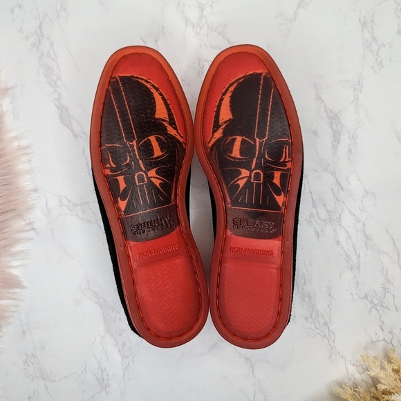 Sperry Star Wars Darth Vader Black and Red Sith Lord Suede Boat Shoes Sz 6.5 - Picture 11 of 15